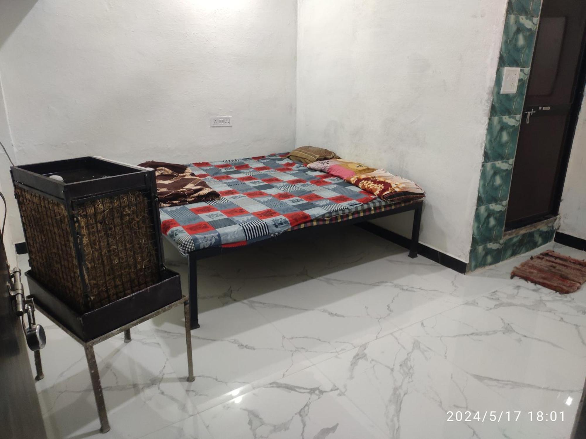 Kuber Bhandari Guest House And Hotel Sehore Extérieur photo